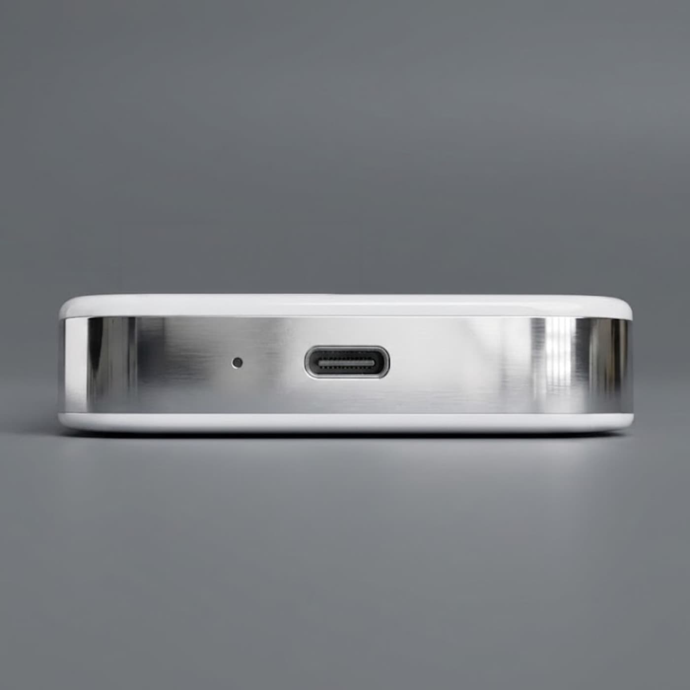 Rechargeable & replaceable battery